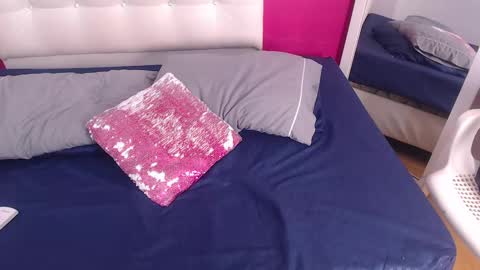 Snapshot of tiny_whore18 chatting on 10-13-25, 04:18 tiny_whore18 online show from 10-13-25, 04:18