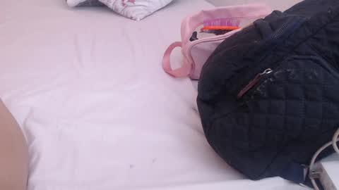 Snapshot of tiny_whore18 chatting on 11-08-25, 09:09 tiny_whore18 online show from 11-08-25, 09:09