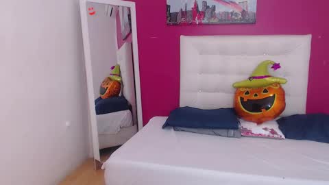 Snapshot of tiny_whore18 chatting on 11-15-25, 10:12 tiny_whore18 online show from 11-15-25, 10:12