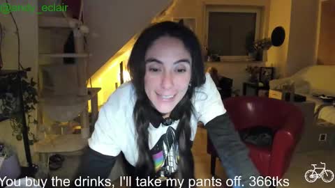 Tiny online show from 01-05-26, 06:55