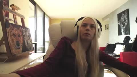 stage Kylie Sinner  brand CLITBAIT online show from 09-26-25, 07:18