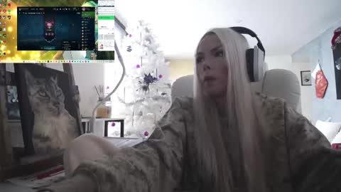 stage Kylie Sinner  brand CLITBAIT online show from 01-06-26, 03:49