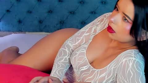 Snapshot of tinyrosee chatting on 03-03-26, 08:37 Tinnyrose online show from 03-03-26, 08:37