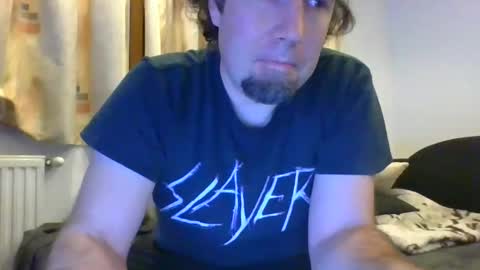 Snapshot of tirolerboy27 chatting on 12-01-24, 06:30 Tirolerboy27 online show from 12-01-24, 06:30