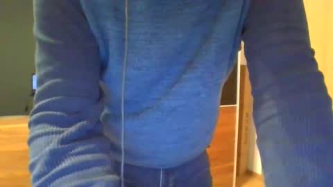 Snapshot of tirolerboy27 chatting on 12-02-24, 10:07 Tirolerboy27 online show from 12-02-24, 10:07