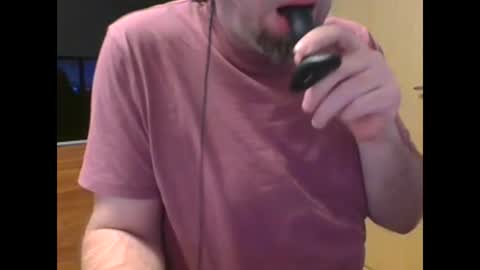 Snapshot of tirolerboy27 chatting on 01-15-25, 12:25 Tirolerboy27 online show from 01-15-25, 12:25