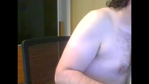 Snapshot of tirolerboy27 chatting on 02-20-25, 12:15 Tirolerboy27 online show from 02-20-25, 12:15