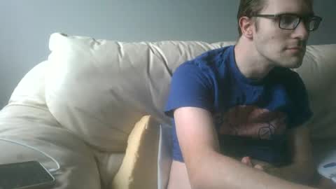 Snapshot of titlovercums chatting on 06-25-26, 12:31 titlovercums online show from 06-25-26, 12:31