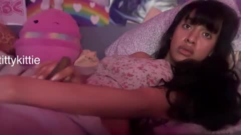 HOTTIE4U online show from 01-16-26, 10:14