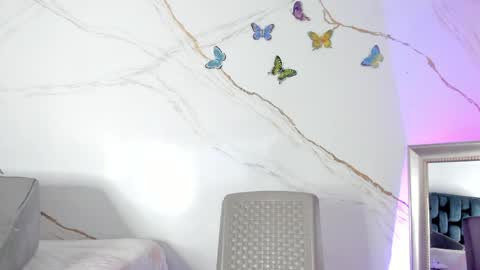 Tivizay online show from 05-21-26, 03:41