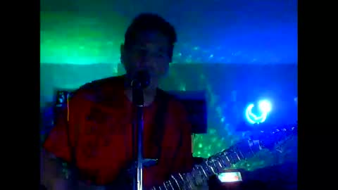 Snapshot of tkthedj chatting on 02-09-25, 04:57 TK online show from 02-09-25, 04:57