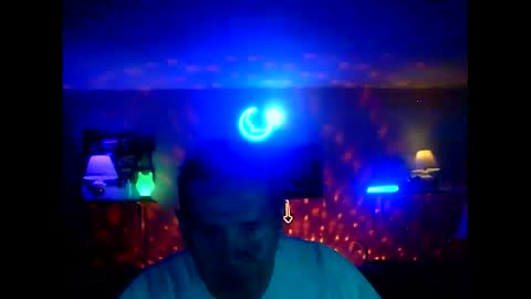 Snapshot of tkthedj chatting on 06-03-26, 10:15 TK online show from 06-03-26, 10:15