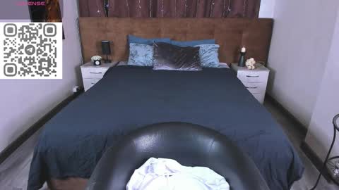 Snapshot of to_your chatting on 09-29-25, 10:36 2 GMT Mo Tu We Th Fr 10am-4am online show from 09-29-25, 10:36