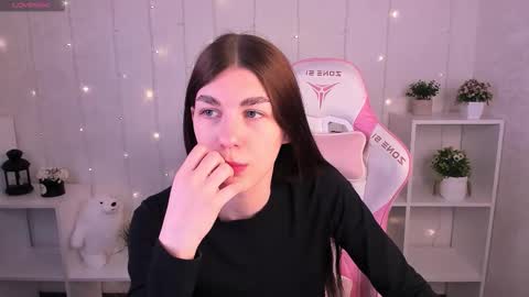 Snapshot of to_your chatting on 02-10-26, 02:59 2 GMT Mo Tu We Th Fr 10am-4am online show from 02-10-26, 02:59