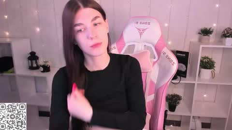 Snapshot of to_your chatting on 02-18-26, 12:17 2 GMT Mo Tu We Th Fr 10am-4am online show from 02-18-26, 12:17