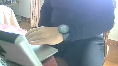 Tobiko online show from 01-05-25, 12:31