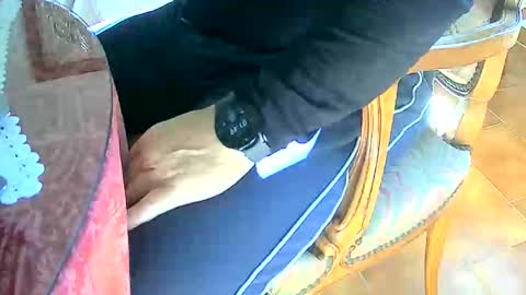 Tobiko online show from 01-15-25, 12:47