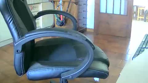 Tobiko online show from 09-15-25, 11:54