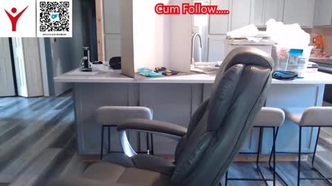 Todd Bator online show from 10-06-25, 02:47