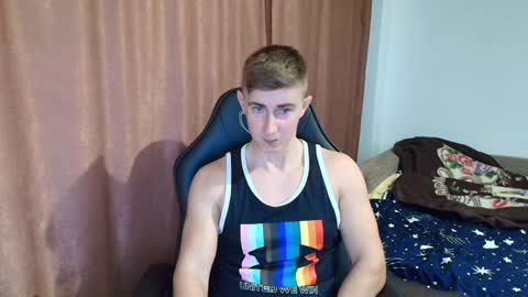 todhorny987 online show from 01-10-25, 07:57