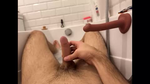 Martin online show from 01-25-25, 04:03