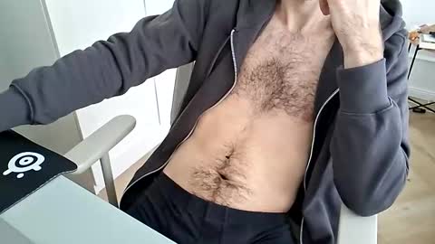 Snapshot of toja112 chatting on 03-16-26, 11:03 Martin online show from 03-16-26, 11:03