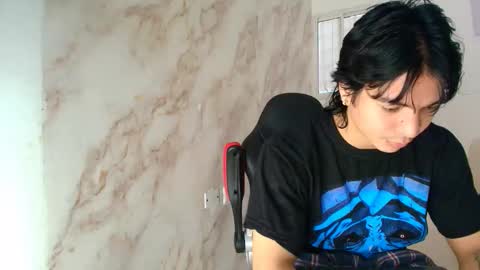 toji lee online show from 01-05-26, 08:23