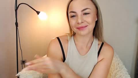 tokens_are_sexy online show from 12-06-24, 01:00