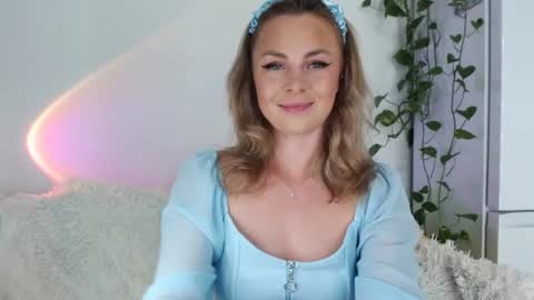 tokens_are_sexy online show from 06-18-26, 09:52