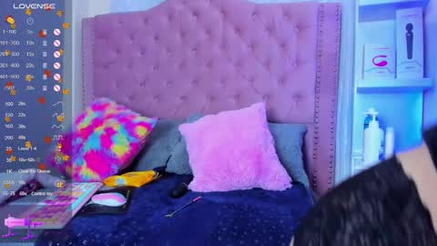 tokito mitsuri online show from 12-17-24, 01:05