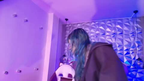 toky         online show from 12-16-25, 02:38