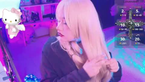 Snapshot of toky_doll chatting on 04-26-26, 02:09 toky online show from 04-26-26, 02:09