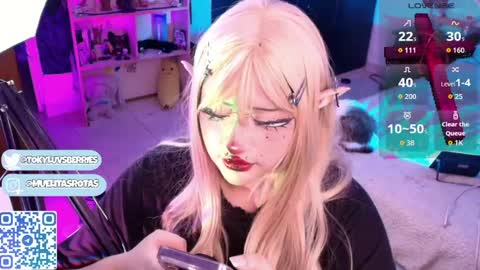 Snapshot of toky_doll chatting on 05-17-26, 05:27 toky online show from 05-17-26, 05:27
