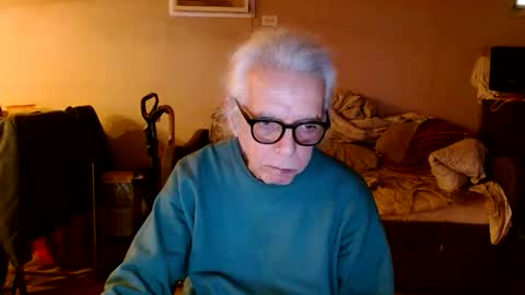 tom112292014 online show from 01-06-26, 05:05