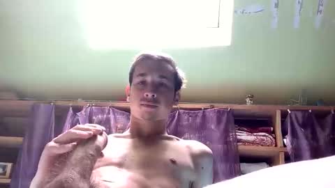 Snapshot of tom13474745 chatting on 04-11-26, 11:03 Tom online show from 04-11-26, 11:03
