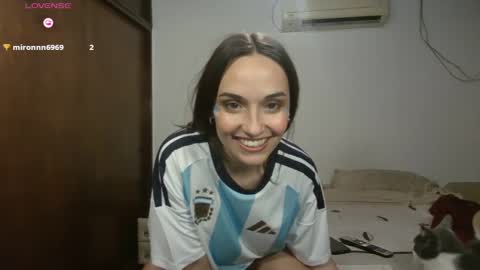 Flor online show from 07-04-26, 02:18