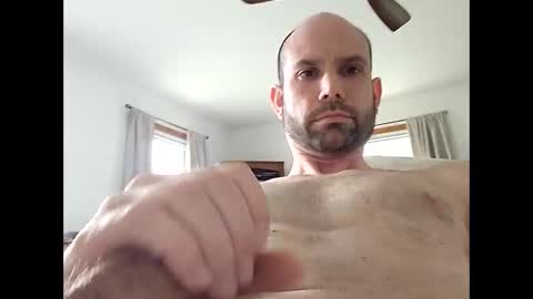 tom52701 online show from 05-16-26, 07:34