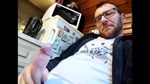 Snapshot of tom8312 chatting on 01-29-25, 07:25 tom8312 online show from 01-29-25, 07:25