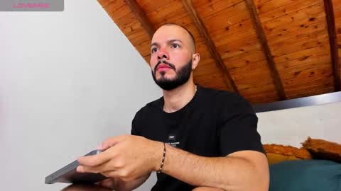   online show from 09-17-25, 12:29