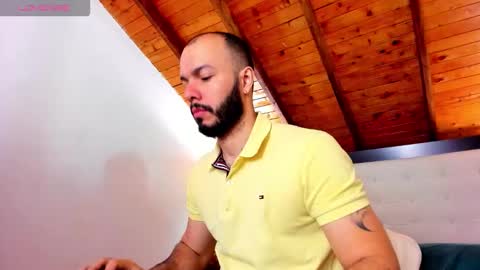   online show from 10-27-25, 12:42