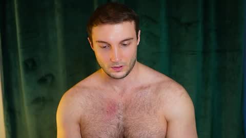 Snapshot of tom_fordd chatting on 05-21-26, 06:26 Tom online show from 05-21-26, 06:26