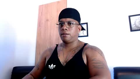 Snapshot of tom_miller chatting on 03-05-25, 04:34 Tom Miller online show from 03-05-25, 04:34