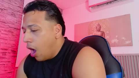 Tom muscle1 online show from 02-19-26, 12:01