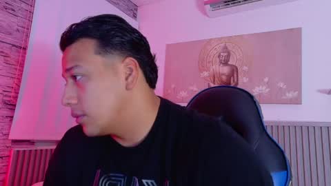 Tom muscle1 online show from 04-17-26, 11:57