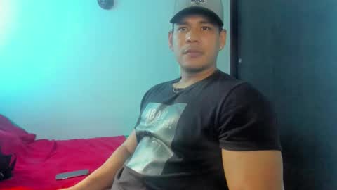 Snapshot of tom_sin_ chatting on 10-14-25, 06:20 Tom Sin online show from 10-14-25, 06:20