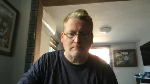 Snapshot of tomascausa chatting on 01-14-25, 10:02 Hola online show from 01-14-25, 10:02