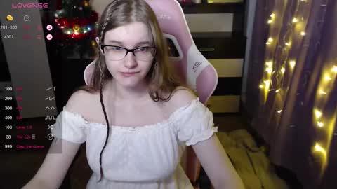 tomato_tease online show from 12-16-25, 05:01