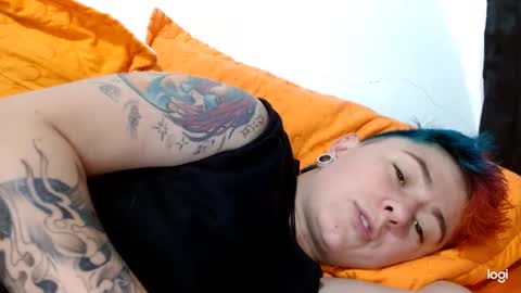 Snapshot of tomboyblue chatting on 01-30-25, 08:53 Blue online show from 01-30-25, 08:53