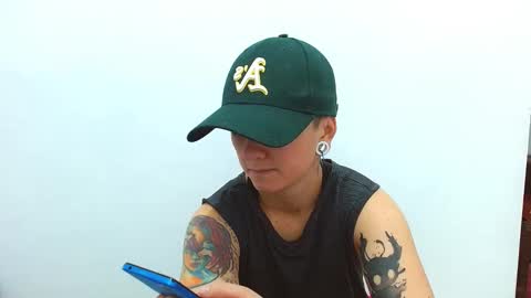 Snapshot of tomboyblue chatting on 11-14-25, 10:25 Blue online show from 11-14-25, 10:25