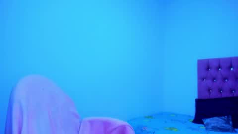 tomboygirl69 online show from 04-12-26, 04:34